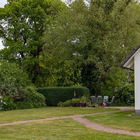 Urlaubs-Appartement Am Dorfrand ヴィーク エクステリア 写真