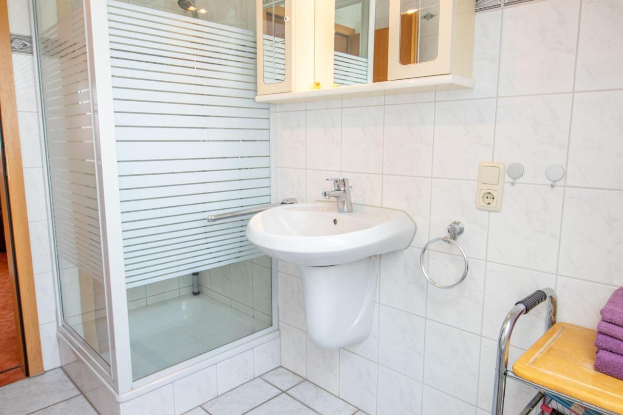 Urlaubs-Appartement Am Dorfrand ヴィーク エクステリア 写真
