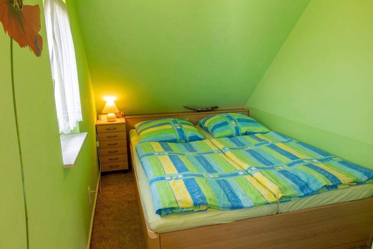 Urlaubs-Appartement Am Dorfrand ヴィーク エクステリア 写真