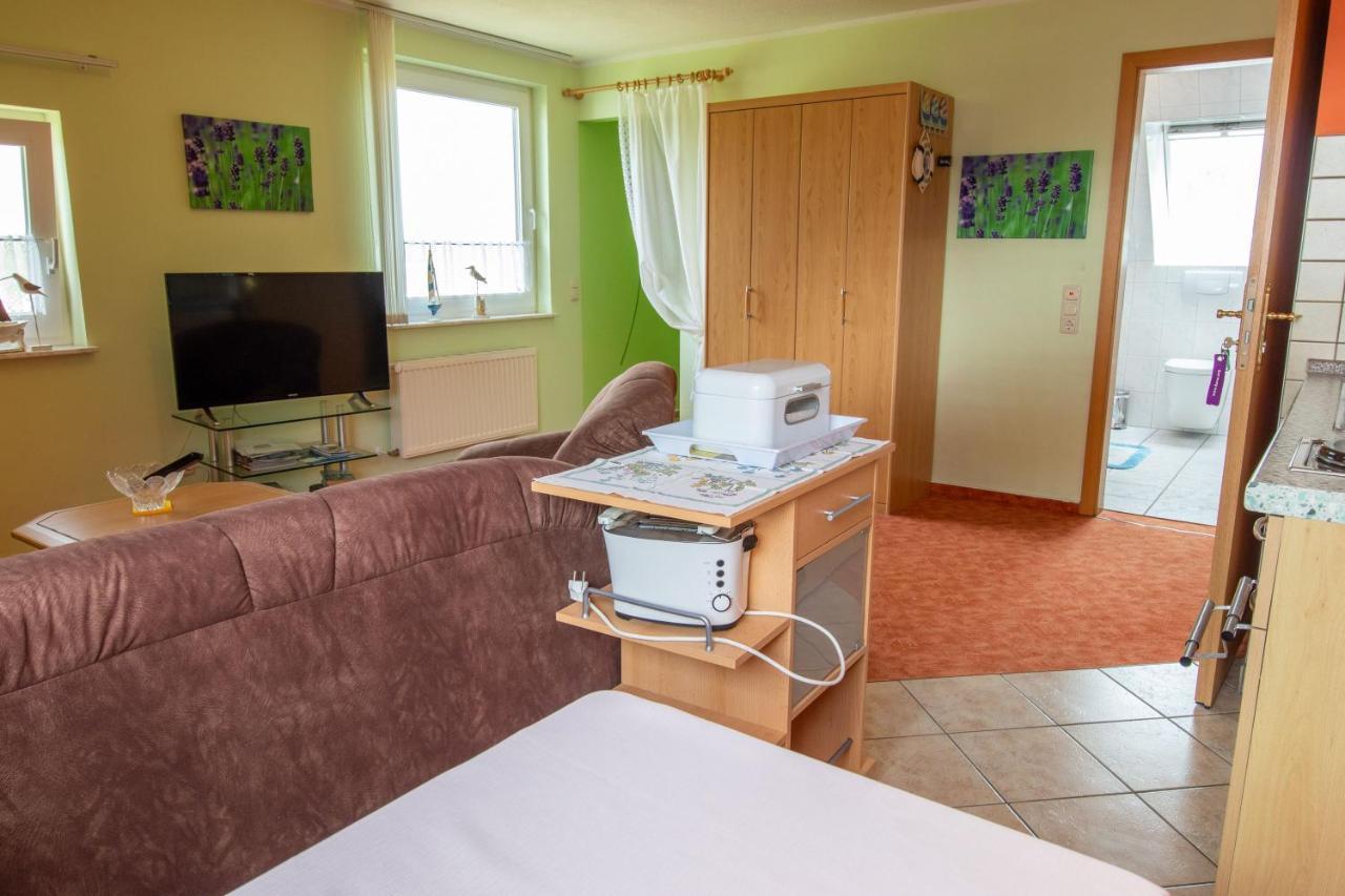 Urlaubs-Appartement Am Dorfrand ヴィーク エクステリア 写真